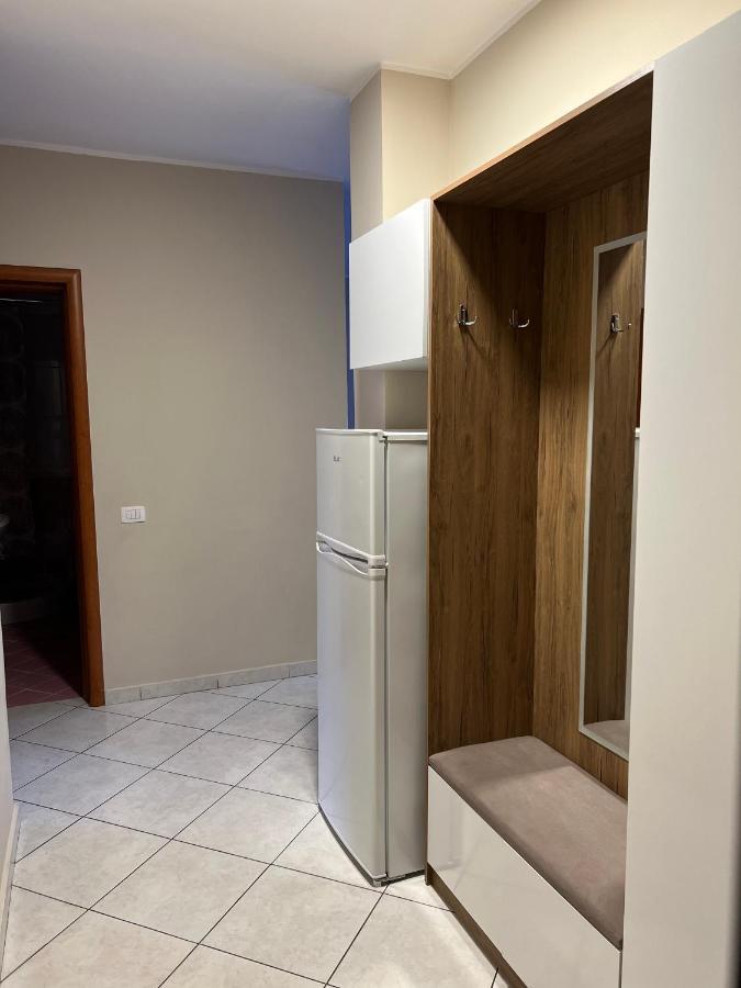 Numa Apartament Vlore Exterior photo